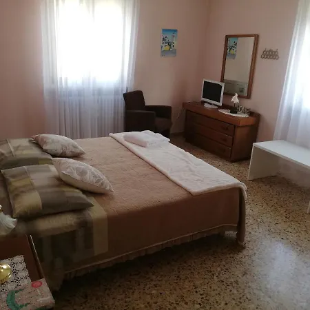 La Coquille Vicino All'ospedale Lägenhet *