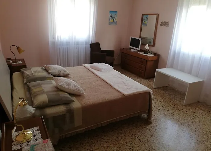 La Coquille Vicino All'ospedale Lägenhet *